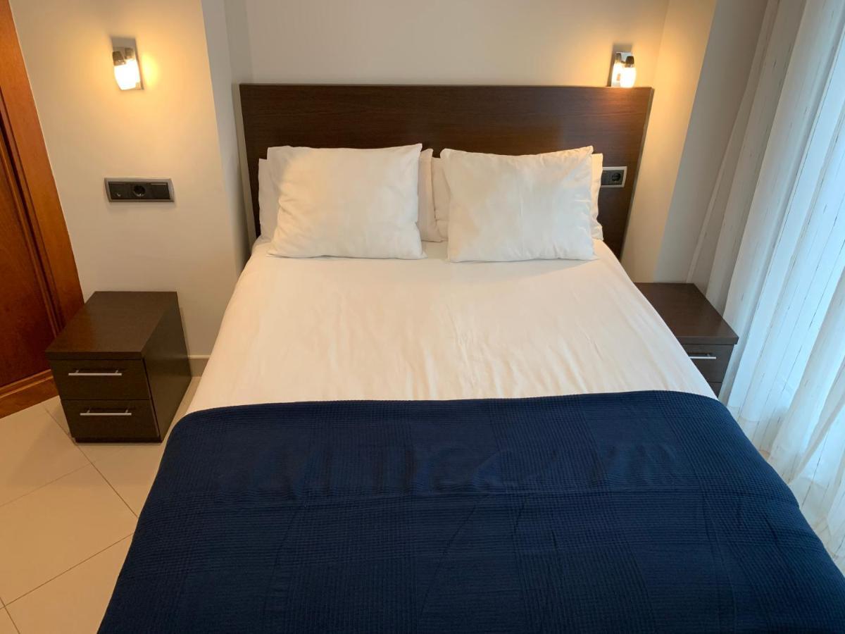 Apartamentos Illa Isla de Arosa Bagian luar foto