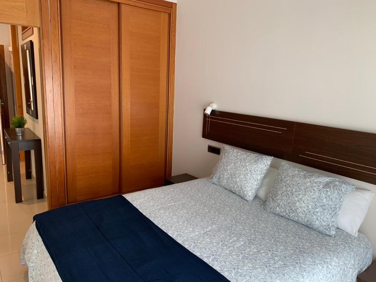 Apartamentos Illa Isla de Arosa Bagian luar foto