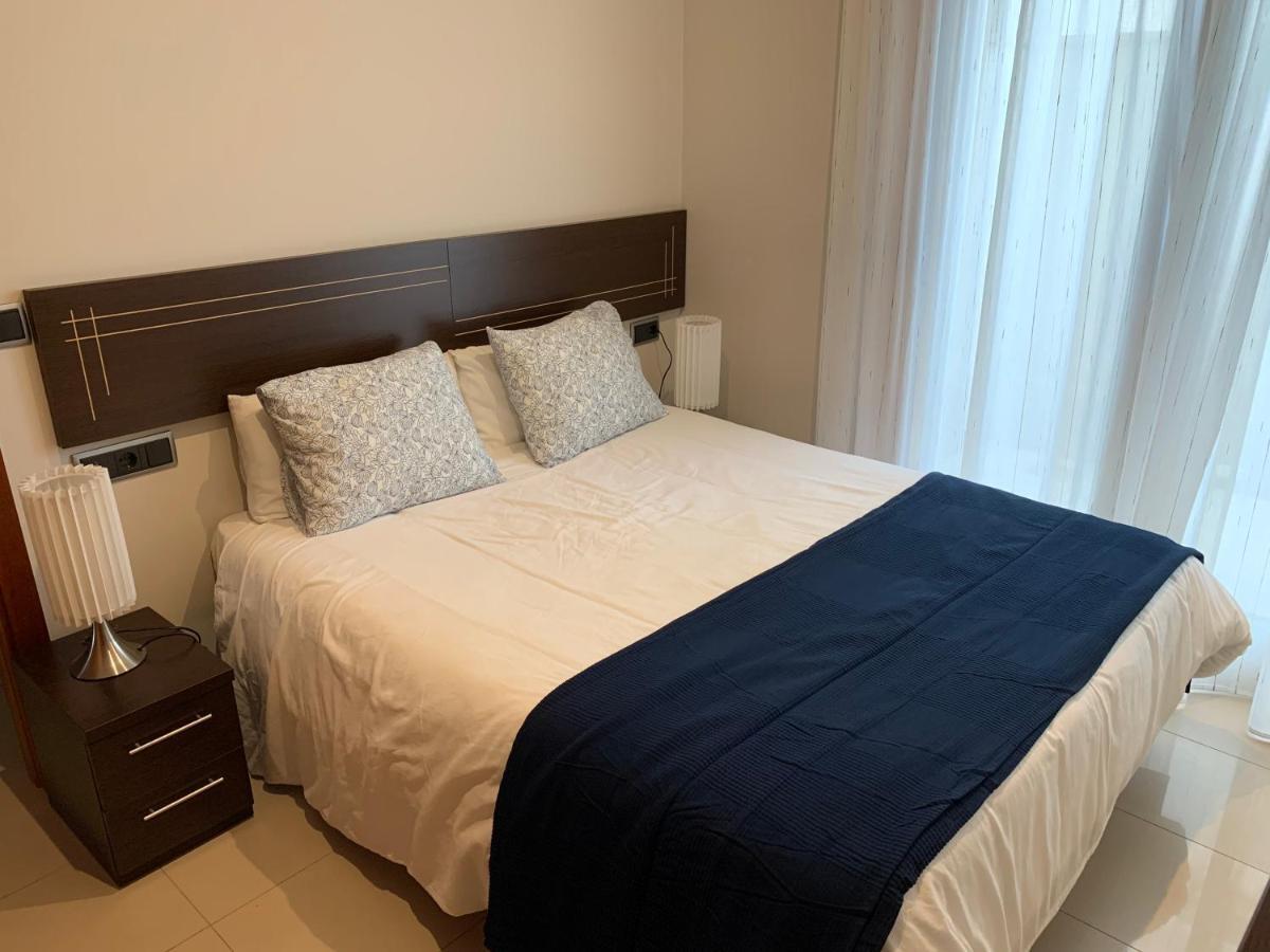 Apartamentos Illa Isla de Arosa Bagian luar foto