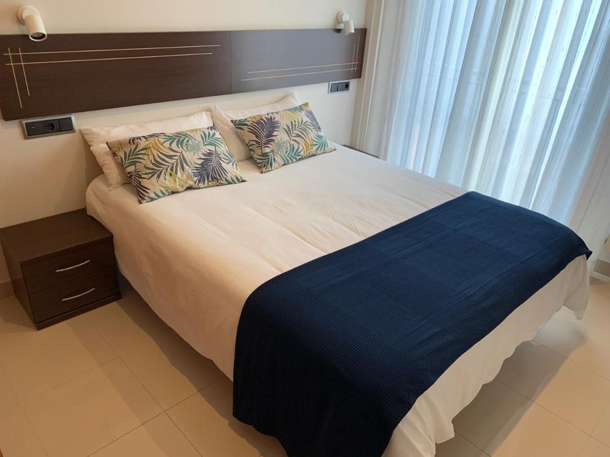 Apartamentos Illa Isla de Arosa Bagian luar foto