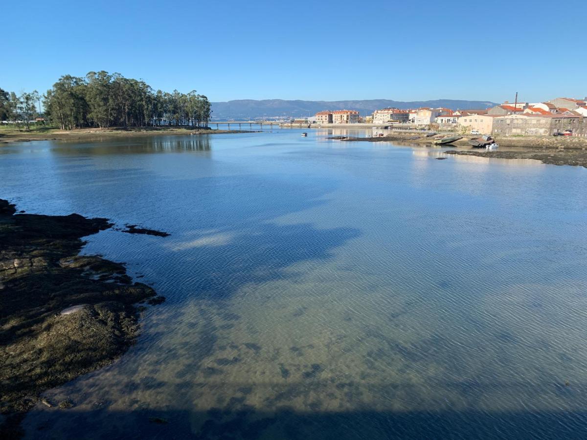 Apartamentos Illa Isla de Arosa Bagian luar foto